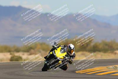 media/Oct-09-2022-SoCal Trackdays (Sun) [[95640aeeb6]]/Turn 15 (150pm)/